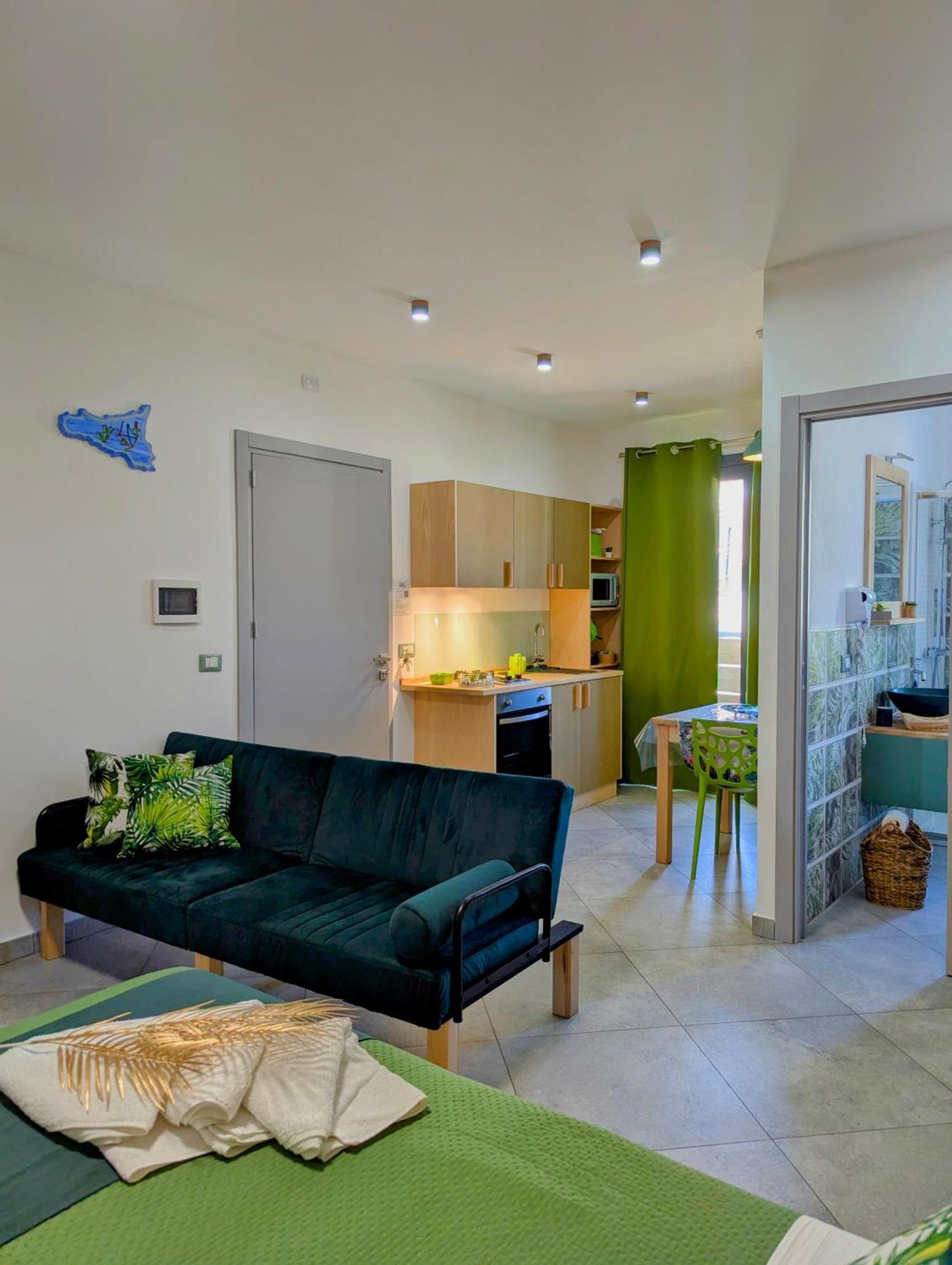 I Colori Della Sicilia Apartment Cinisi Exterior photo